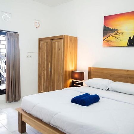 Sunrise Surf Guest House Canggu Kültér fotó