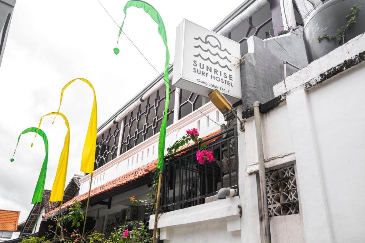 Sunrise Surf Guest House Canggu Kültér fotó